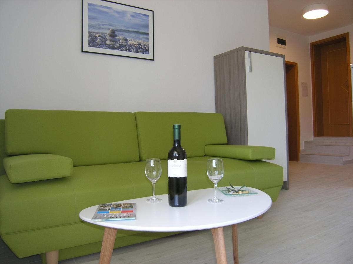 Apartments Aventura Baska For Relaxing Holidays Exterior foto